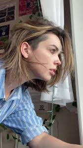 Amelia Kirk's Instagram, Twitter & Facebook