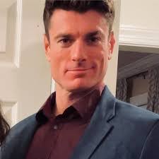 Daniel Fahey's Instagram, Twitter & Facebook