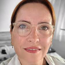 Eli Suarez (@espiel.calma)