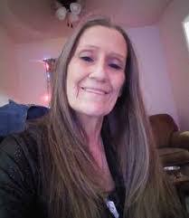 Flora Elmore's Instagram, Twitter & Facebook