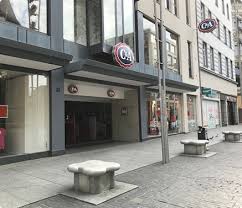 Untenstehend finden sie nützliche informationen, wenn sie die deutsche bank filiale unter steinweg 25 in halle finden und kontaktieren können, sowie deren öffnungszeiten. Adresse Offnungszeiten Von C A Leipziger Strasse In Halle