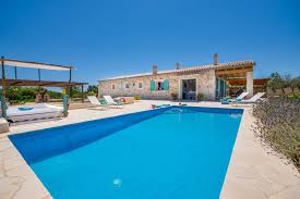 Die Finca Cas Coix Mit 4 Dz Mieten Sie Exklusiv Bei Uns Ab 160 Fur 4 Gaste Die Strandnah Gelegene Finca Mit Klimaanlage Wir Modernes Ferienhaus Finca Ferien