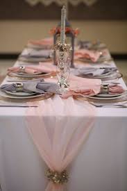 Epingle Par Neil Sur Mariage Table Mariage Romantique Decoration Mariage Romantique Decoration De Table Romantique
