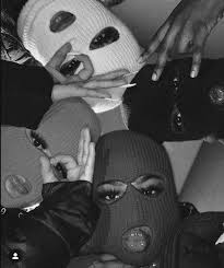 Pin By Mavi Suarez On Wall Collage In 2020 Black And White Aesthetic Black And White Wallpaper Iphone Black Aesthetic Wallpaper