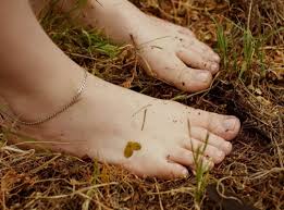 ممه و پاهای بیلی آیلیش 😍💦