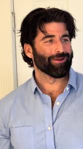 One Full Month of Growing My Beard