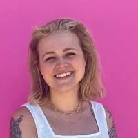 400+ "Deschner" profiles