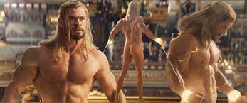Casperfan: Chris Hemsworth naked bum in Thor:Love & Thunder