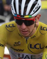 Luck of the Irish at ADAC Cyclassics Hamburg 2025! Rory Townsend holds