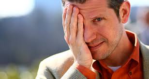 Why do my eyes get itchy in summer?