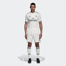 Real madrid jersey m training shirt adidas football cw8682. Real Madrid 18 19 Home Kit Released Footy Headlines