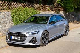 Diese woche hat audi die hüllen von der vierten generation des rs 6 avant gezogen. Fahrbericht Der Audi Rs6 Ist Ein Wolf Im Schafspelz Test Bericht