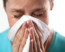 Gejala selsema biasanya disertai dengan simptom lain seperti demam, hidung tersumbat dan batuk. Selesema Berpanjangan Punca Dan Rawatannya Ceriasihat