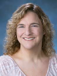 Tracy Crosby's Instagram, Twitter & Facebook