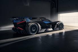 In their latest press release, the automaker dispensed with colorful prose and esoteric romanticism. Bugattibolide ×—×™×¤×•×© ×˜×•×•×™×˜×¨
