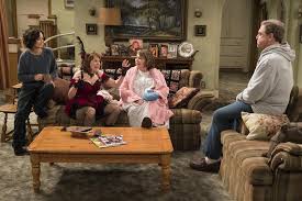 October 05, 2018 08:20 am. Bild Zu Roseanne Barr Bild John Goodman Roseanne Barr Sara Gilbert Filmstarts De