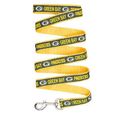 Green Bay Packers Nfl Dog Leash Dog Leashes Petsmart Green bay is home to the green bay packers and a variety of other sports teams that thrill fans throughout the year.