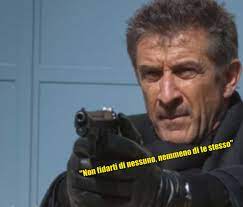 Citons le chanteur lyrique italien ezio pinza, le compositeur ezio bosso, ou encore l'acteur, réalisateur et animateur télé ezio greggio. Nice Meme Ezio Greggio Facebook