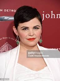 1,871点のAmanda Stuartの写真と高解像度写真