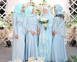 Saat ini perkembangan trend fashion sangat cepat hingga menghasilkan beragam jenis model baju. Model Baju Gamis Brokat Untuk Kondangan Inspirasi