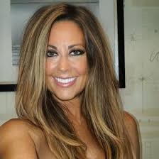 Jennifer Rieman's Instagram, Twitter & Facebook