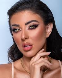 Golden mood Photo by @ramialabsa