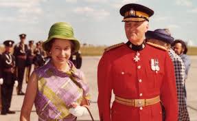 Rainha elizabeth ii (1926) � a rainha da inglaterra desde os 25 anos de idade. Saiba Por Que A Rainha Elizabeth Ii Poderia Nao Ter Se Tornado Rainha Cultura Inglesa