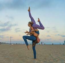 Maybe you would like to learn more about one of these? Epingle Par Lizanne Timmerman Sur Acro Ideas Yoga A Deux Poses De Gymnastique Justaucorps De Gym