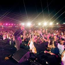 Image result for tbn:ThJbLJ9iWaHS_M::www.amrdiab.net/wallpapers/AmrDiab_Net_Kammel%2520(6).jpg