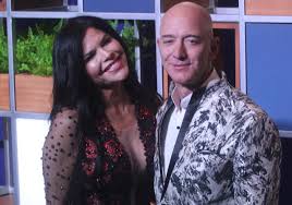 Jun 07, 2021 · я хочу полететь в космос, потому что это то, о чем я мечтал всю жизнь», — добавил безос. Dzheff Bezos I Loren Sanches Vpervye Vyshli V Svet Vmeste Hello Russia