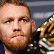 Recipe: How to Make a Strawberry Kentucky Bourbon Cocktail