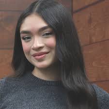 La regia Mia Salinas lanza su nuevo sencillo 'Cora Herido'