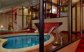 Heart shaped bathtub hotel near me. Hot Tub Time Machine The Heart Shaped Tub Still Exists In The Poconos Go Retro