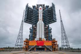 Se trata el long march 5b que regresa a la tierra a. 74utsxxfndiktm