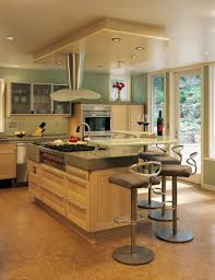 The last but not least wall color that will look excellent to pair with maple kitchen cabinets is whyte blue hc 143 from benjamin moore. 8 Most Excellent Kitchen Paint Colors With Maple Cabinets Combinations You Must Know Aprylann