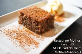 Griechischer zitronen kuchen wird mit honig verfeinert. Unser Griechischer Walnusskuchen Ein Kuchen Mit Gemahlenen Walnussen Mit Honig Und Anislikor Photo De Restaurant Mythos Bad Nauheim Tripadvisor