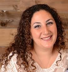 Dana Sharpe's Instagram, Twitter & Facebook