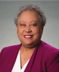 Rowena Sargent's Instagram, Twitter & Facebook