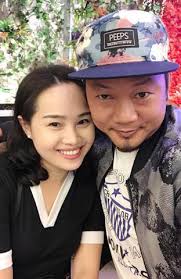 Diễn viên hài Long đẹp trai đã ly hôn và cưới vợ mới