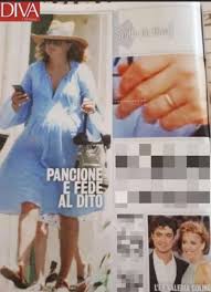 A rivelarlo, con tanto di foto probatorie, è stato diva & donna, certo che scamarcio abbia trovato la propria serenità in angharad wood. A Roma Scamarcio E La Wood Ultime Notizie Flash