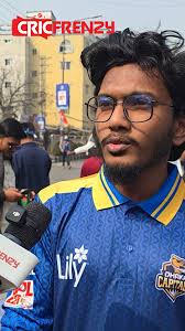 আমি আমার ক্যারিয়ার এবং ক্রিকেটে মনোনিবেশ করতে চাই, তাই সাধারণত ইন্টারভিউতে  আসা হয় না