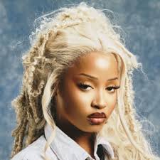 Dancing Biker Girl (@dancingbiker777)