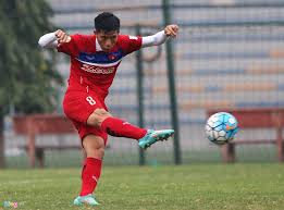 Văn đức ghi tổng cộng ba bàn thắng tại aff cup 2018. Tiá»ƒu Sá»­ Cáº§u Thá»§ Phan VÄƒn Ä'á»©c