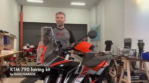 Taking things apart is easy, but i must say, the rc is a pain to work on. Ktm 790 890 Fairing Kit Rade Garage