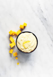 Mousse De Fruit A La Mangue En 2020 Mousse Fruit Mangue Mousse A La Mangue