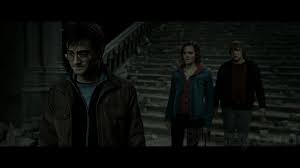 Just as things start to appear hopeless harry discovers a trio of magical objects that encircle him with abilities to equal voldemort skills. Harry Potter And The Deathly Hallows Part 2 3d Blu Ray Release Date November 11 2011 Best Buy Exclusive