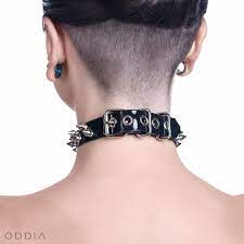 Oddia® | Choker with small spikes