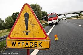 Na przyszkolnym placu zabaw w dąbrowie górniczej zamontowano huśtawkę dla niepełnosprawnych. Niebezpieczna Kraksa Na S1 W Dabrowie Gorniczej Zderzyly Sie Cztery Samochody