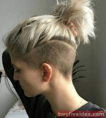 It is inherent in the alternation of short and long milled strands, creating additional volume to the hair. 25 Undercut Hairstyles Women Shavedhairstyles 25 Undercut Hairstyles Women Undercut Hairstyles Women Undercut Hairstyles Undercut Long Hair