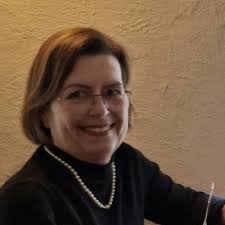 Alexa Kuit op LinkedIn: #nonverbaal #charisma #nonverbaleimpact  #angelamerkel #anderskijken